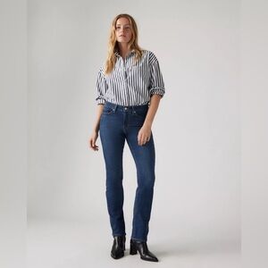 Levi's Dark Wash Classic Straight Leg Fit Blue Jeans
